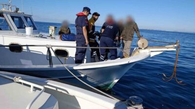 Sahil Güvenlik ekipleri, Milas ilçesi kıyılarında seyreden özel bir teknede