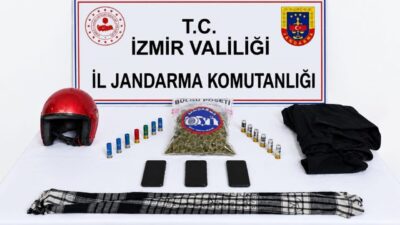 Ödemiş ilçesinde park halindeki iki araca av tüfeğiyle ateş açıldıktan