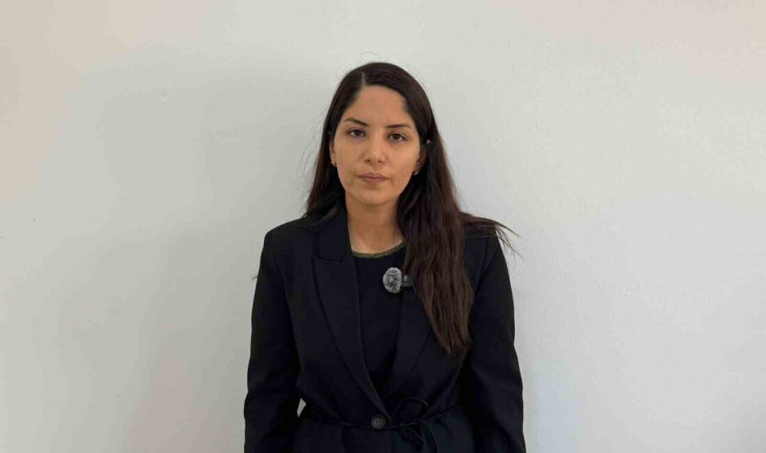 Anamur ilçesinde oğlu Eyüp Can’ın geçen yıl temmuz ayında pasajda