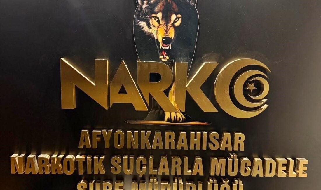 Afyonkarahisar’da polis ekipleri tarafından durdurulan bir araçta gerçekleştirilen aramada 663