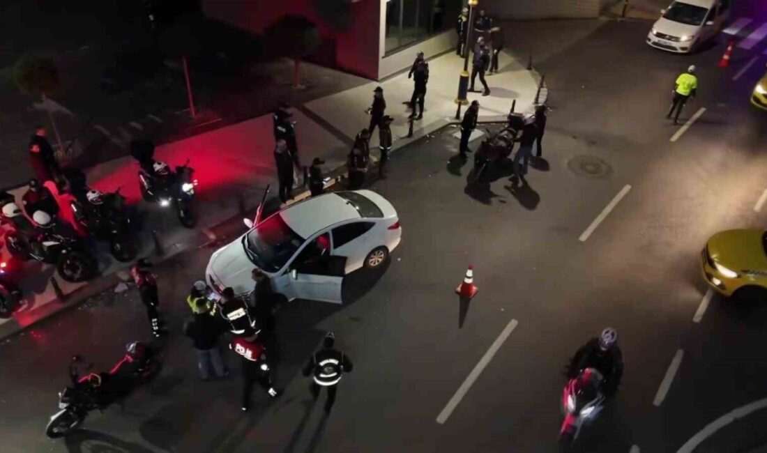 İstanbul İl Emniyet Müdürü Selami Yıldız, Kağıthane’de polis ekiplerinin gerçekleştirdiği