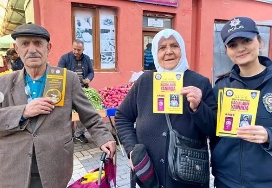 Ardahan İl Emniyet Müdürlüğü ekipleri, telefon dolandırıcılığına karşı farkındalık oluşturmak