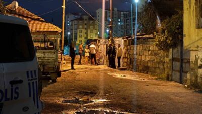 Kayseri’nin Kocasinan ilçesinde, Ziyagökalp Mahallesi’nde bulunan bir evde prizi tamir