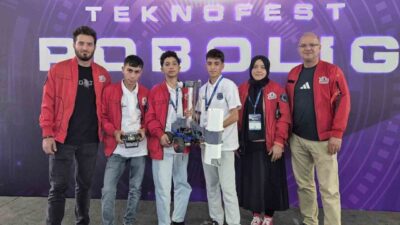 Pütürge Çok Programlı Anadolu Lisesi öğrencilerinden oluşan Pütürge Robotik Takımı,