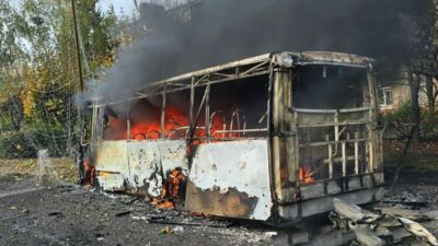 Rusya, Ukrayna’nın Kramatorsk şehrindeki bir otobüs durağını hedef alan saldırı