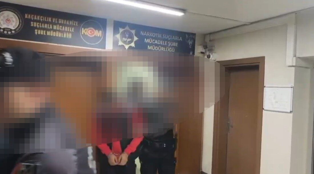 Sakarya’da iki farklı ilçede yürütülen “Sokaklar Güvende” operasyonları kapsamında, uyuşturucu
