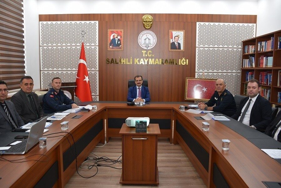 Salihli ilçesinde, vatandaşların can ve mal güvenliğinin sağlanması, genel asayişin