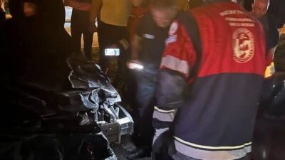 Samandağ ilçesinde meydana gelen bir kaza sonucunda, yola çıkan bir