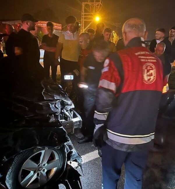 Samandağ ilçesinde meydana gelen bir kaza sonucunda, yola çıkan bir