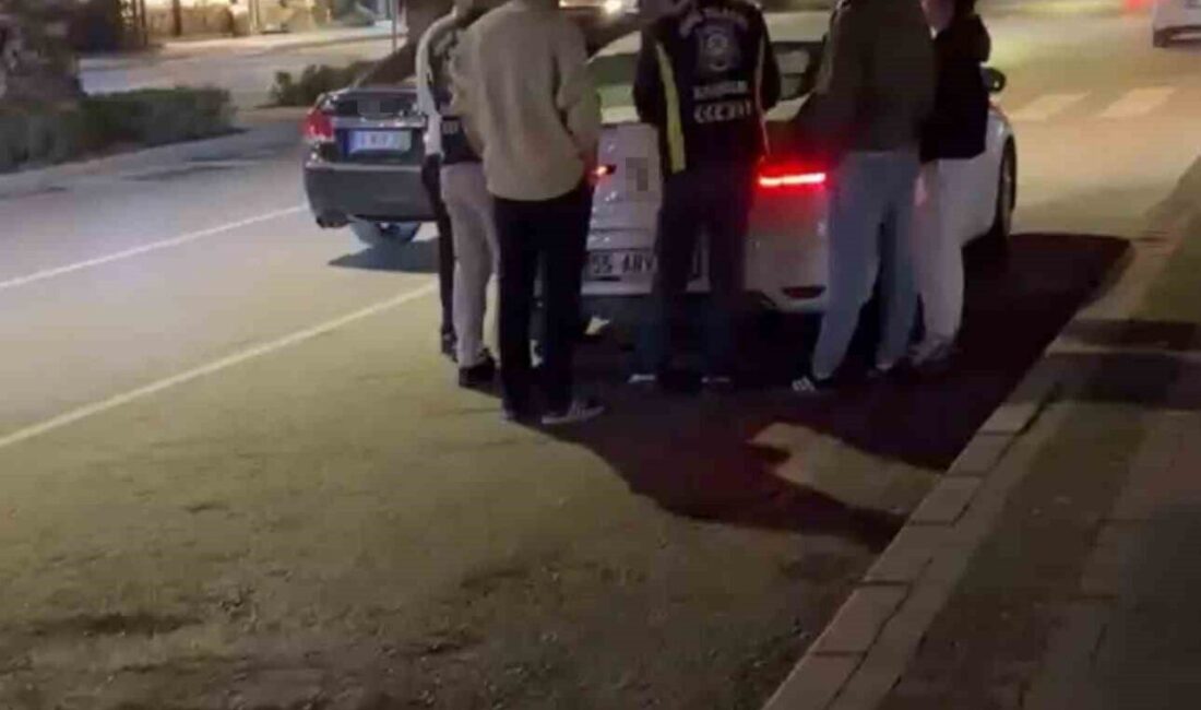 Atakum ilçesinde gerçekleştirilen denetimlerde korsan taşımacılık yapan 3 sürücüye toplam