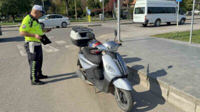 Samsun’un İlkadım ilçesinde meydana gelen bir trafik kazasında bir motosiklet