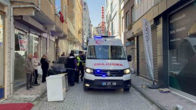 Samsun’un İlkadım ilçesinde bir kişi, Hançerli Mahallesi Eski Postane Sokak’ta