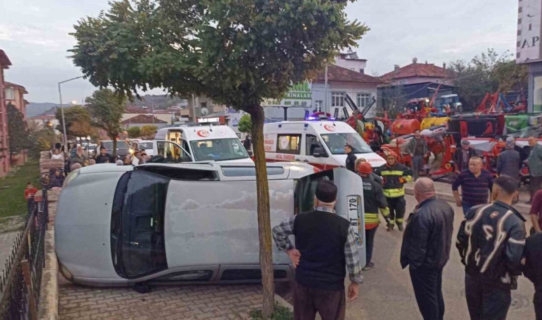Samsun’un Havza ilçesinde iki otomobilin çarpıştığı trafik kazasında 4 kişi