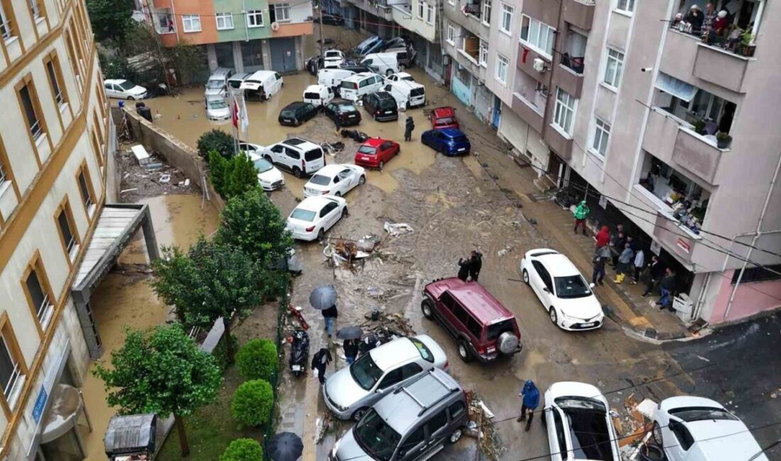 İstanbul’un Sarıyer ilçesinde meydana gelen şiddetli yağışın neden olduğu zarar,