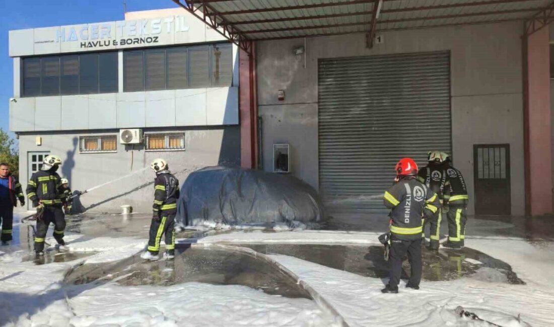 Denizli’nin Merkezefendi ilçesinde, şarjdayken alev alan bir elektrikli araç, itfaiye