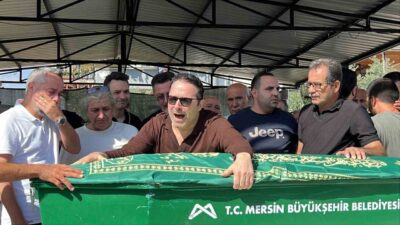 Şarkıcı Atilla Taş’ın 34 yaşındaki kızı Sezen Taş, Mersin’in Erdemli