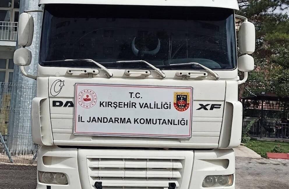 Kırşehir’de bir tırın şasesinin kesilip başka bir araca ait şaseyle