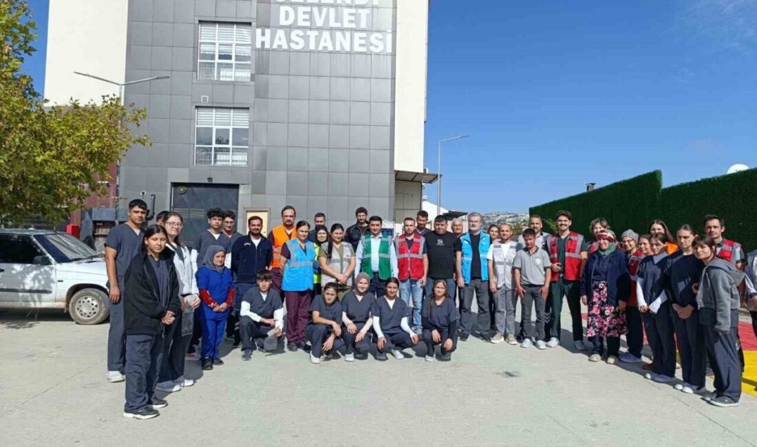 Manisa’nın Selendi ilçesinde, Hastane Afet Planı (HAP) tatbikatı gerçekleştirildi. Tatbikatta,