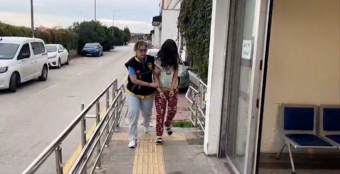 Adana’da, sevgilisinin evinin penceresinden düşerek hayatını kaybeden Özhan Ö.’nün ölümüyle