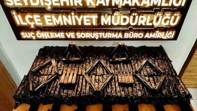 Seydişehir ilçesinde gerçekleştirilen operasyonda bin 560 parça tabanca ele geçirildi