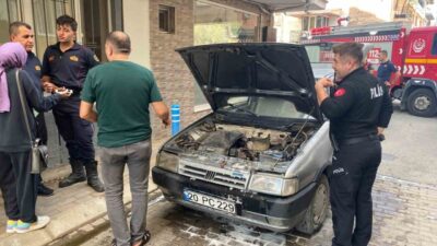 Aydın’ın Efeler ilçesinde seyir halindeki bir otomobilin motor kısmında çıkan