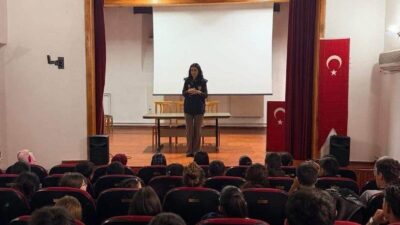 Erzincan’da SİBERAY Programı kapsamında 329 öğrenci ve öğretmene siber güvenlik,