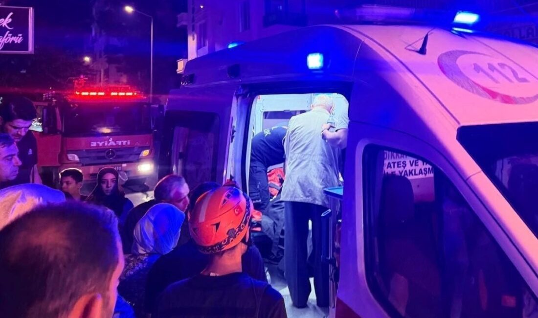 Siirt’te, Bahçelievler Mahallesi Zekeriya Çubuk Caddesi’nde meydana gelen olayda, asansörde