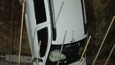 Pervari ilçesinde meydana gelen kaza sonucunda, çalışma yapılan menfez çukuruna