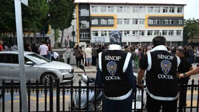 Sinop’ta, il jandarma ve emniyet ekipleri tarafından okul servisleri ve