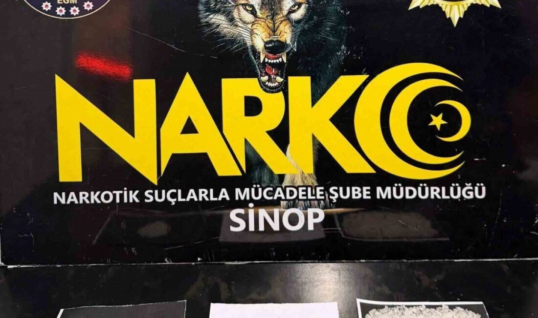 Sinop’un Boyabat ilçesinde polis ekipleri tarafından gerçekleştirilen uyuşturucuyla mücadele operasyonunda