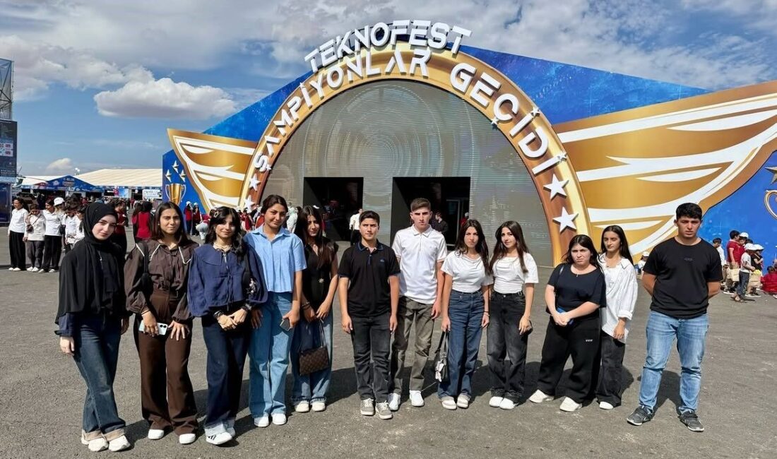 Şırnak Valiliği koordinasyonunda düzenlenen etkinlikte, 7 bin 592 öğrenci ve