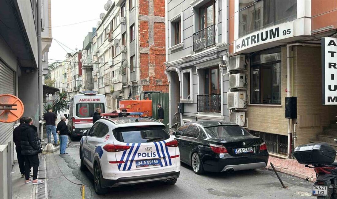 İstanbul’un Şişli ilçesinde, bir apart otelin çatı katında yaşayan yabancı