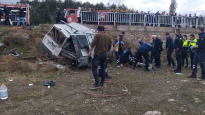 Suşehri ilçesinde meydana gelen trafik kazasında bir kişi yaşamını yitirdi