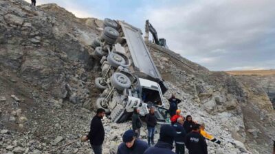 Sivas’ın Ulaş ilçesinde bir taş ocağında meydana gelen kaza sonucunda