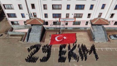 Şanlıurfa’nın Siverek ilçesinde, Cumhuriyet’in ilanının yıl dönümü dolayısıyla anlamlı bir