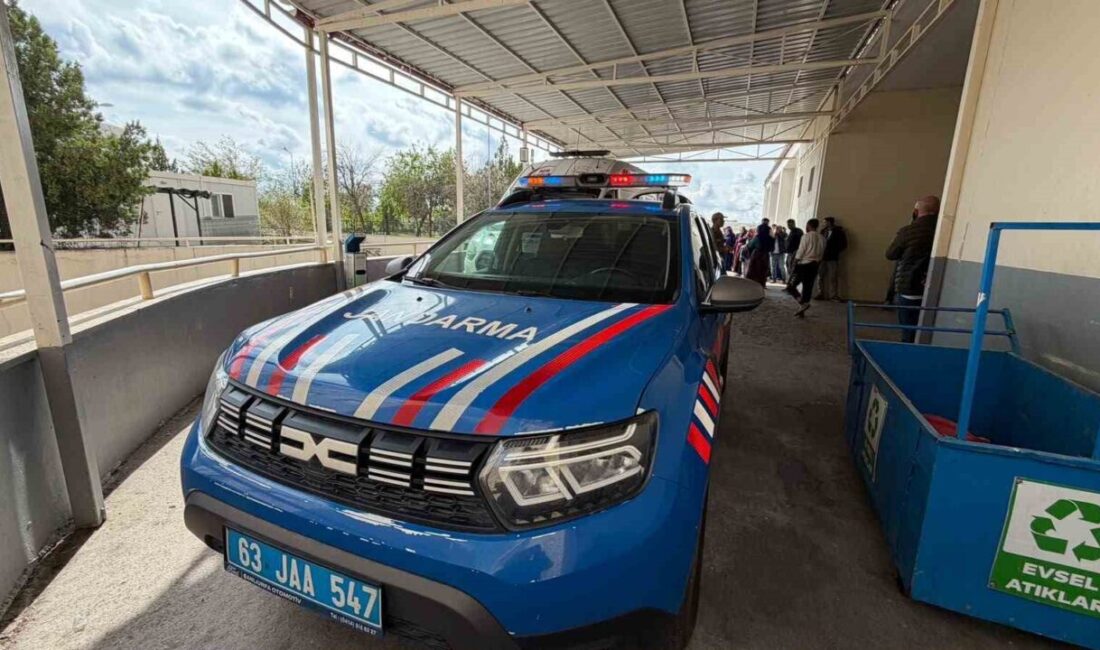 Şanlıurfa’nın Siverek ilçesinde akraba aileler arasında çıkan silahlı kavgada 3
