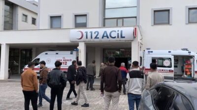 Adıyaman’ın Besni ilçesinde aşırı yağışlar nedeniyle suyla dolan inşaat alanındaki