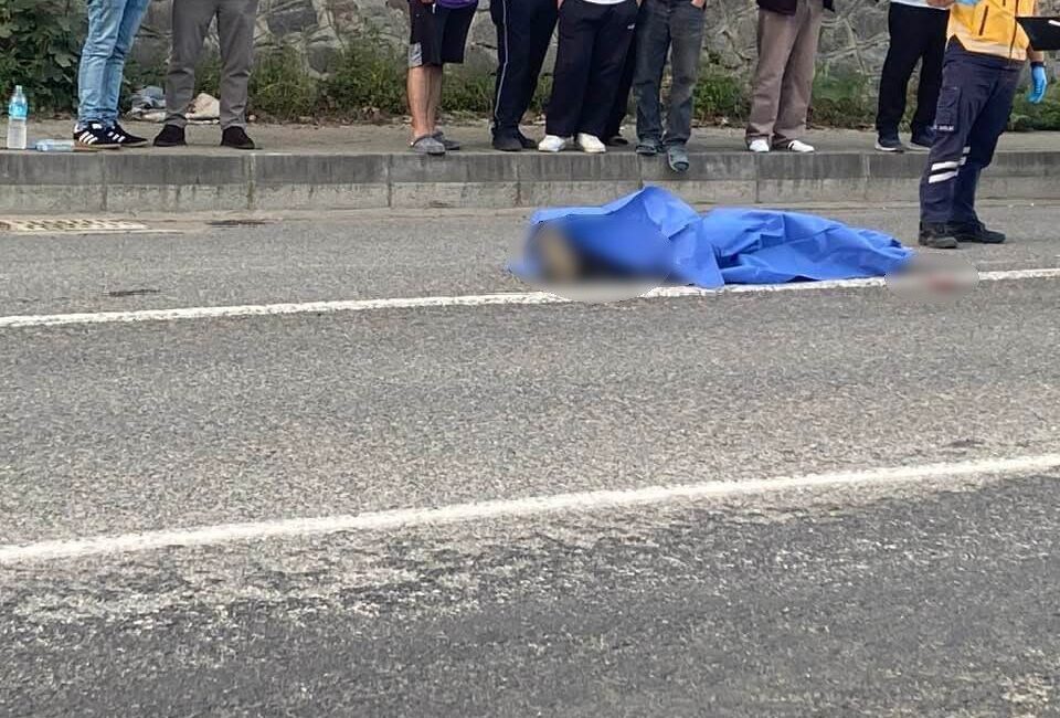 Trabzon’un Akçaabat ilçesinde gerçekleşen trafik kazasında bir kişi hayatını kaybetti.