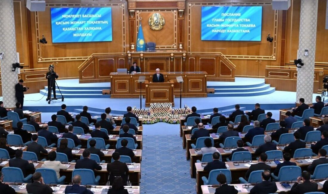 Kazakistan Cumhurbaşkanı Kasım Cömert Tokayev, Kazakistan’ın ilk nükleer santrali olan