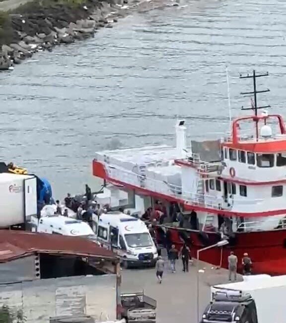 Trabzon’un açıklarında meydana gelen bir iş kazasında, denizdeki ağı çekmek