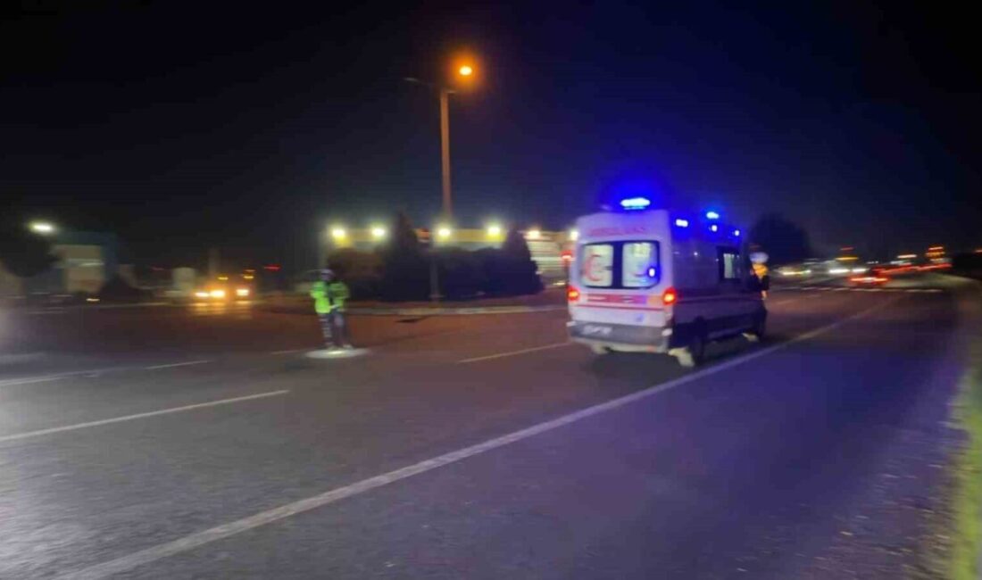Düzce’de akşam saatlerinde meydana gelen bir trafik kazası sebebiyle ambulansın
