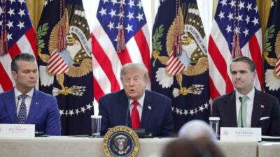 ABD Başkanı Donald Trump, Beyaz Saray’da siber suç tehditleri konulu