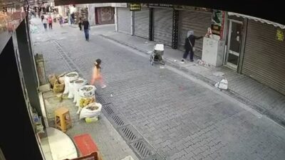 Karşıyaka ilçesindeki bir olayda, bir esnafın dükkanını kapatırken unuttuğu ve