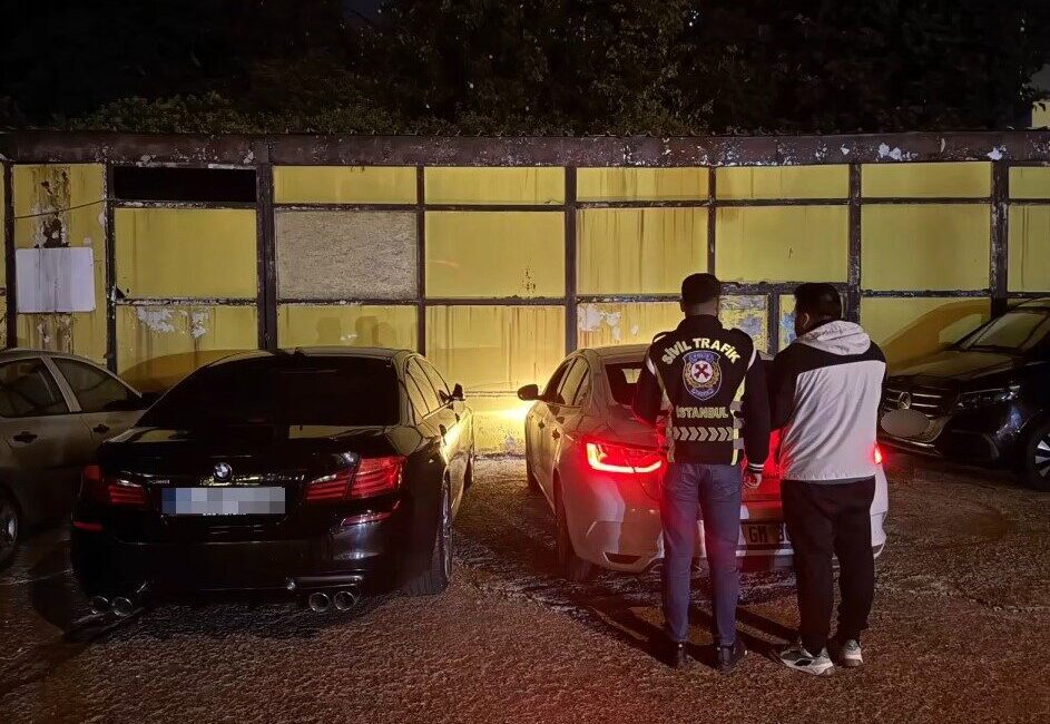 İstanbul Üsküdar’da gerçekleşen bir olayda, araç sürerken başka bir sürücüye
