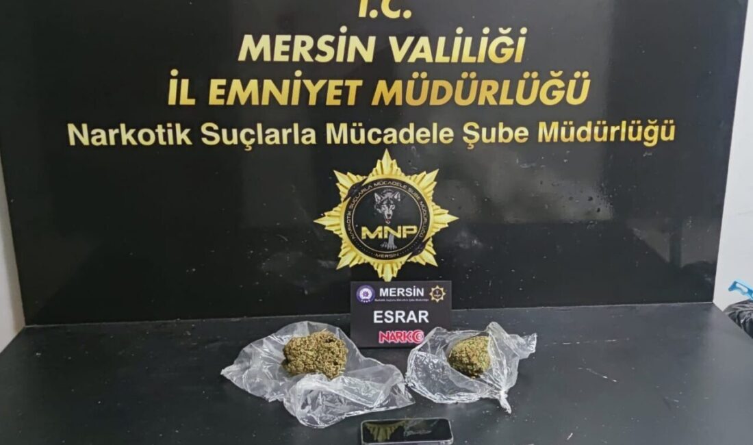 Mersin Cumhuriyet Başsavcılığı koordinesinde gerçekleştirilen çalışmada polis tarafından yakalanan uyuşturucu
