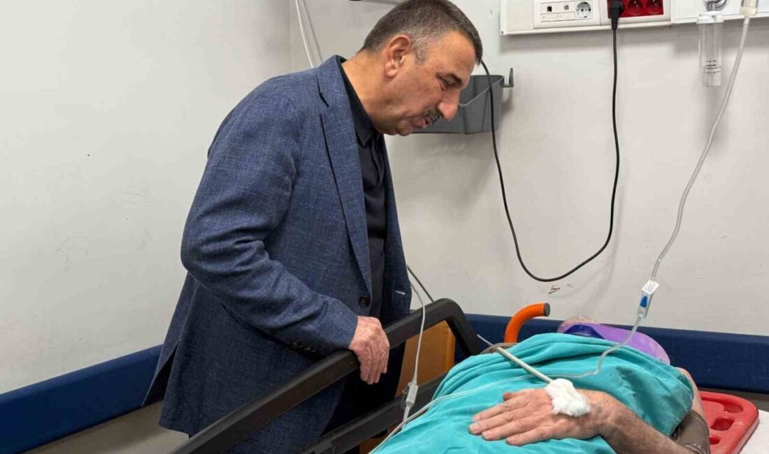 Zonguldak Valisi Osman Hacıbektaşoğlu, Meşrutiyet Mahallesi’nde meydana gelen 2 katlı