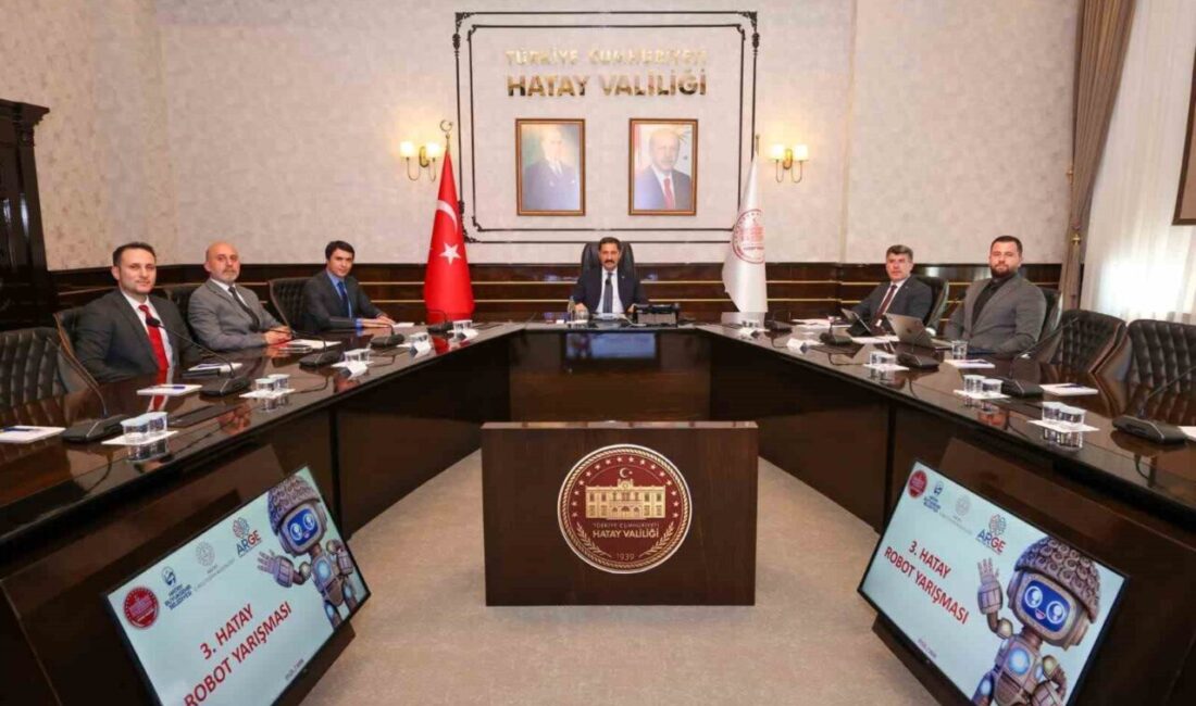Hatay Valisi Mustafa Masatlı, gençleri bilim ve teknoloji alanlarında üretmeye