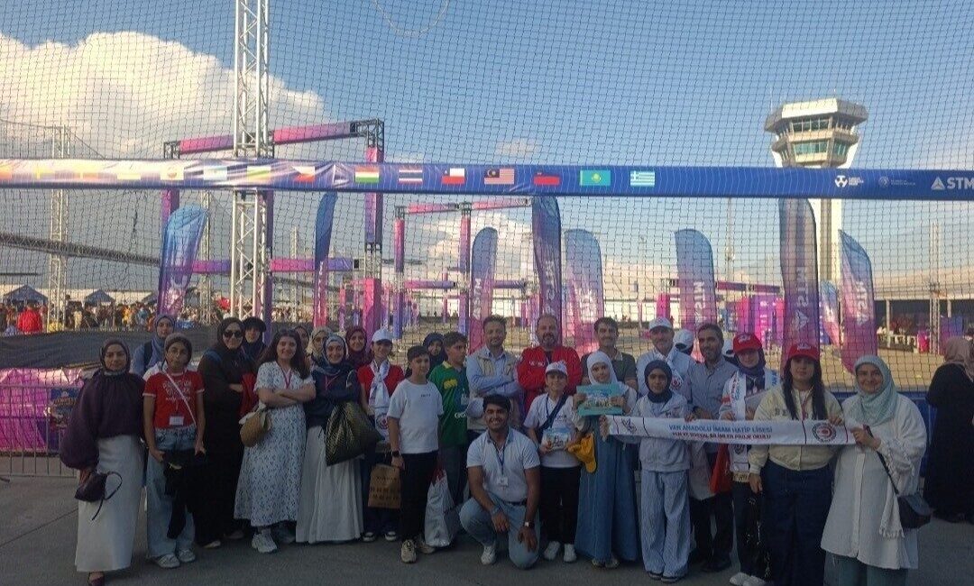 Van Anadolu İmam Hatip Lisesi öğrencileri, Güneydoğu TEKNOFEST’e katılmak üzere