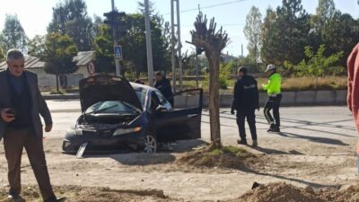 Van’ın Edremit ilçesinde geçtiğimiz salı günü meydana gelen trafik kazasında