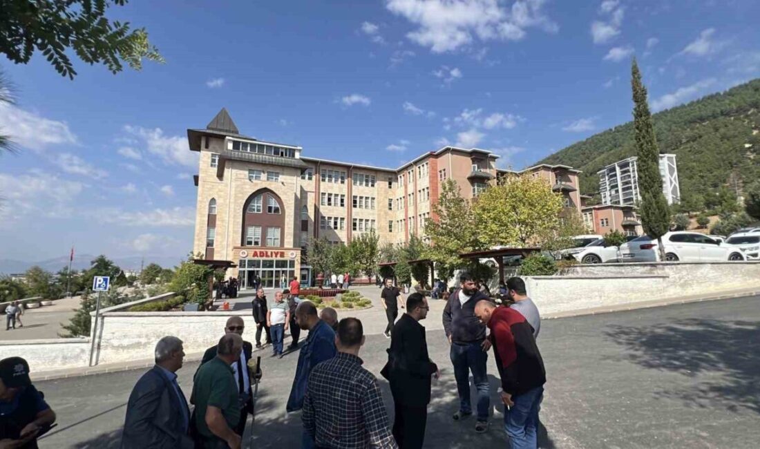 Muhsin Yazıcıoğlu’nun hayatını kaybettiği helikopter kazasıyla ilgili dava devam ediyor.